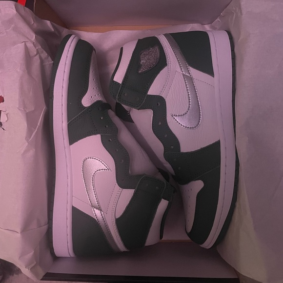 Jordan 1 OG size 10 DS - Picture 9 of 10